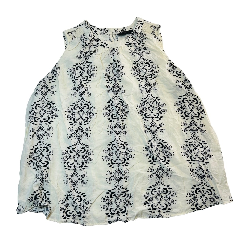 Lane Bryant 18 Ivory Black Damask Medallion Smocked Sleeveless Blouse Shell Top